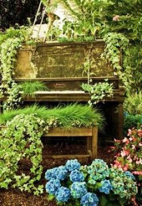 piano garden